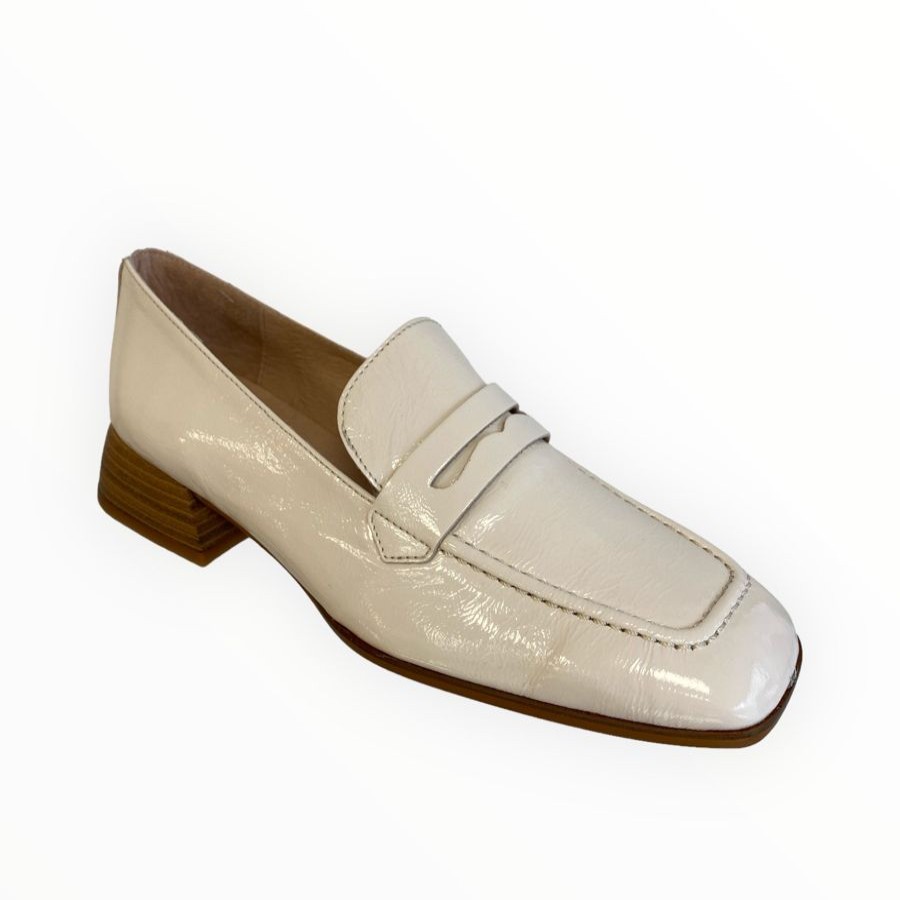 Flats | Lusana Shoe Boutique Wonders Menorca Loafers White