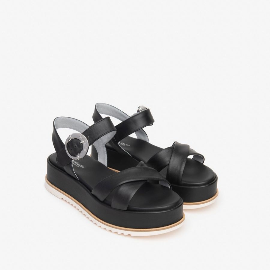 Sandals | NeroGiardini Nerogiardini Black Flatform Sandal